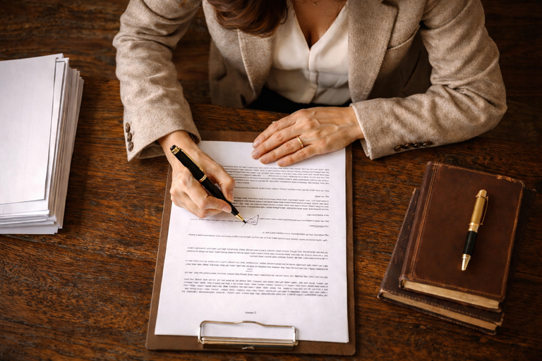 Mise en demeure de l’héritier à opter en droit espagnol